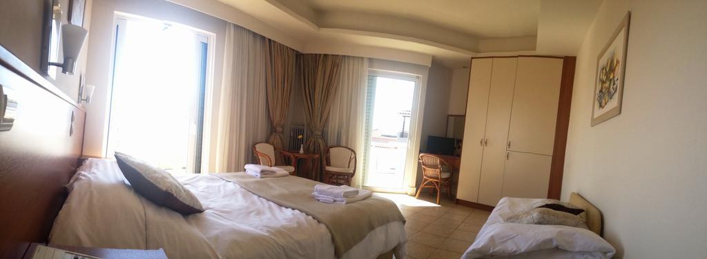 Souris Hotel โรเวียส ภายนอก รูปภาพ